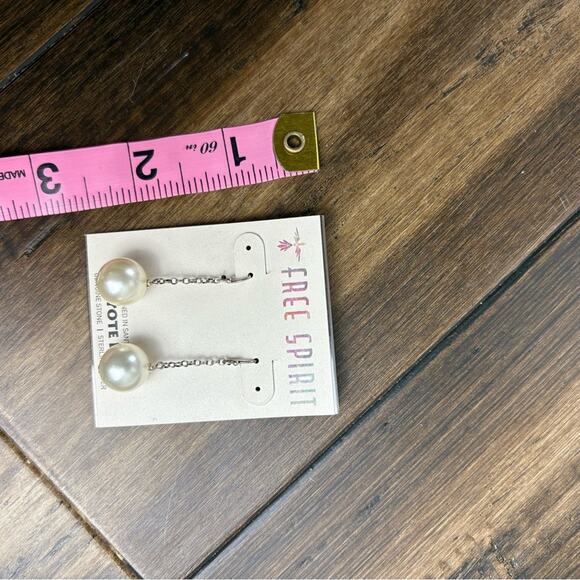 NWT Free Spirit Peyote Bird Pearl Drop Earrings Dangly - Picture 3 of 4